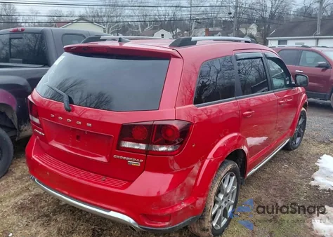 2019 Dodge Journey Crossroad z USA, uszkodzony, nr VIN 3C4PDCGG6KT857825
